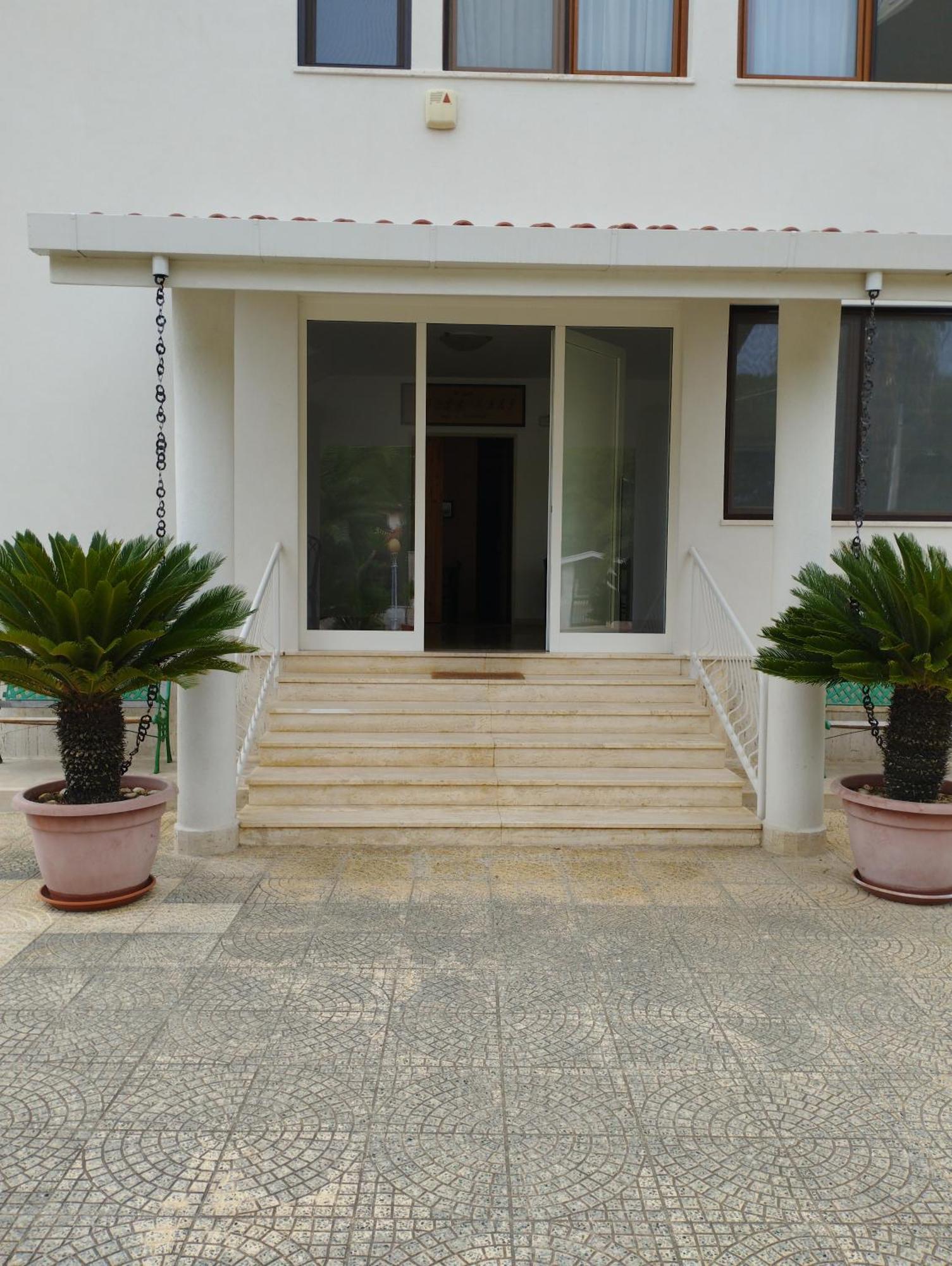 Villa Erry Trani Luaran gambar